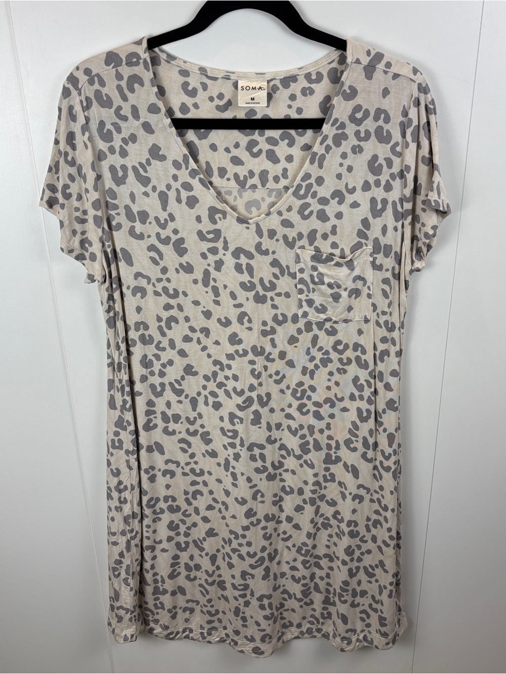 Soma Animal Print Nightgown V-Neck Short Sleeve Cool Nights Sleep Shirt sz M